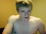 Nackiger blonder junge wichst und trainiert - fit-boys-porno