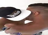筋肉質なツインクカップルがキスして生でのちんちんプレイへ
