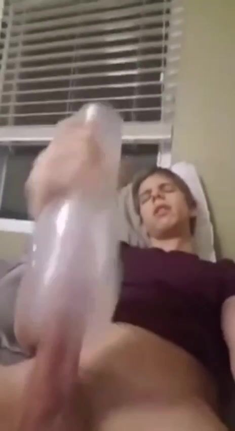 Fleshlight fucking twink cum