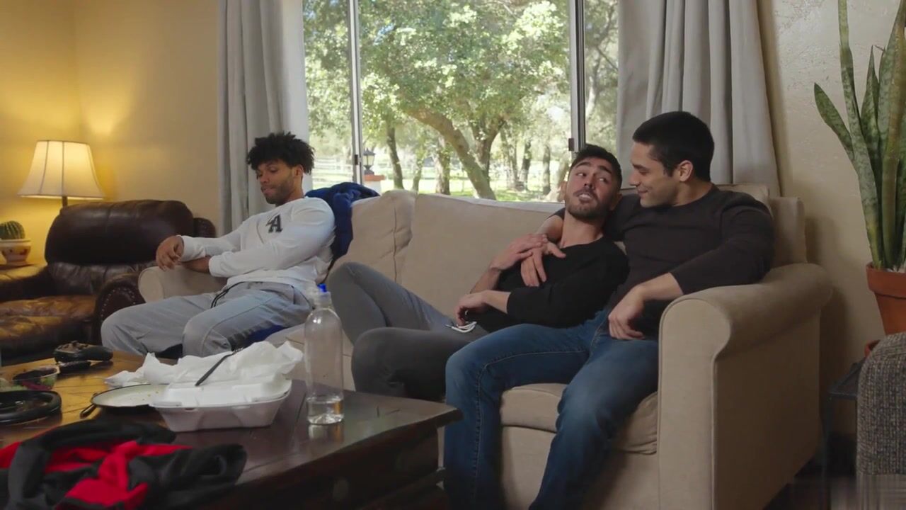 Flipflop bb fuck before the end of the world boys porn