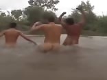 Teenie-freunde ohne kondom am see