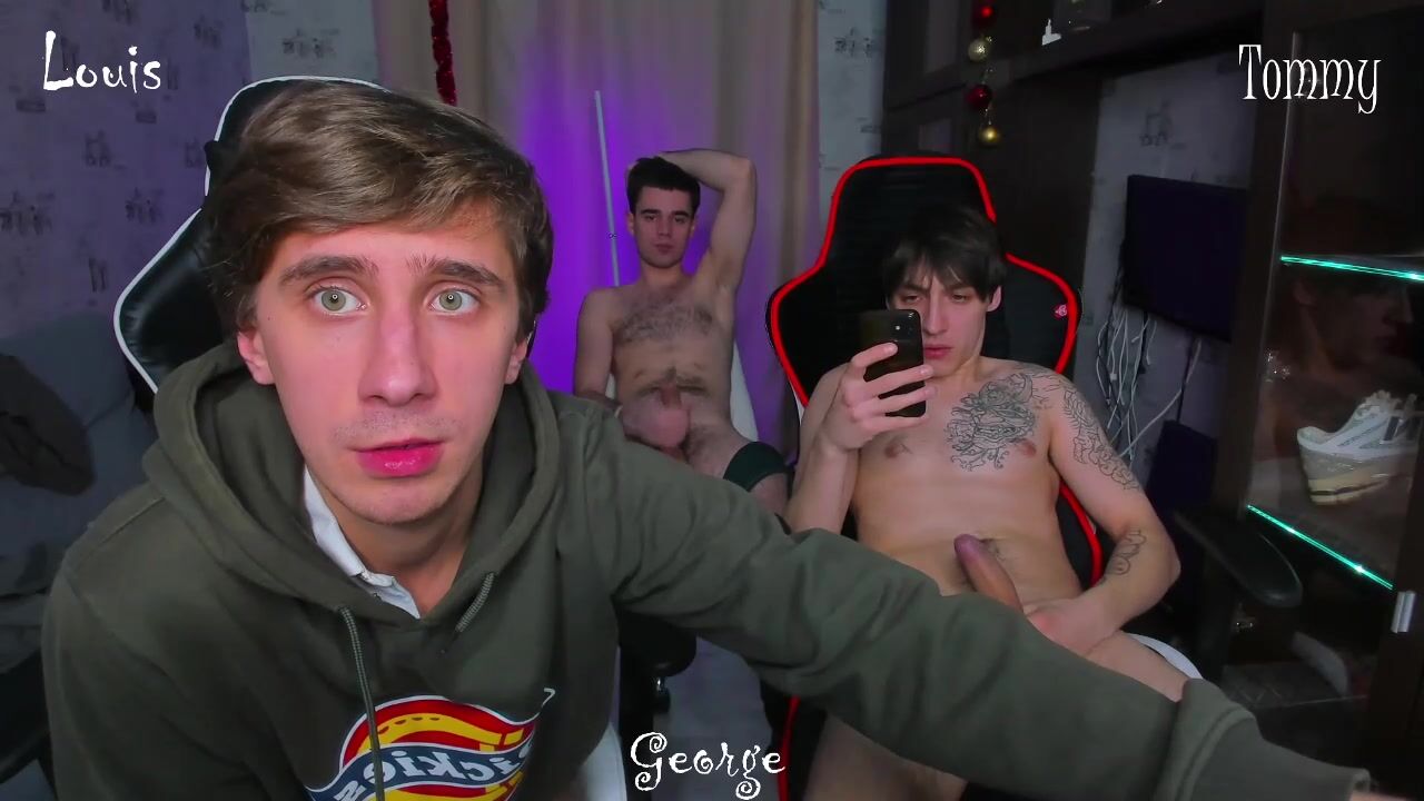 Twink und daddy wichsen gemeinsam ihre riesenschwänze