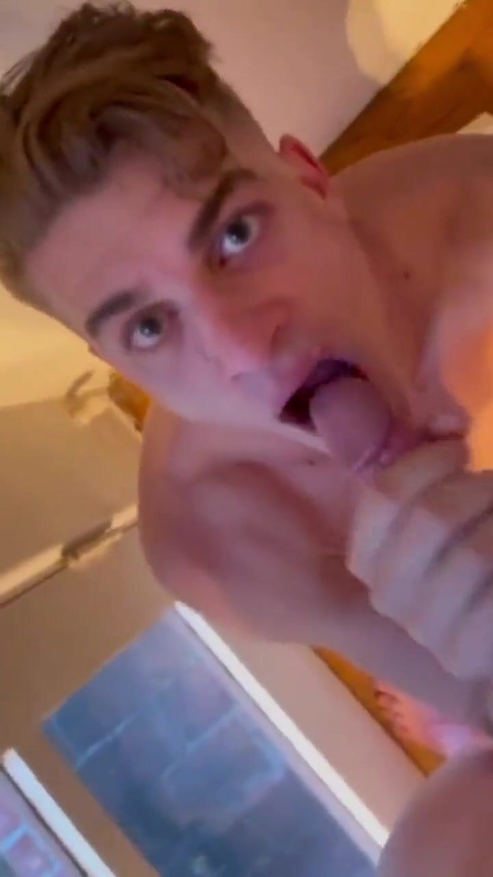 Gay boys deep throat sucking ft