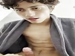 Grand frère me démonte à cru quand les parents sont absents