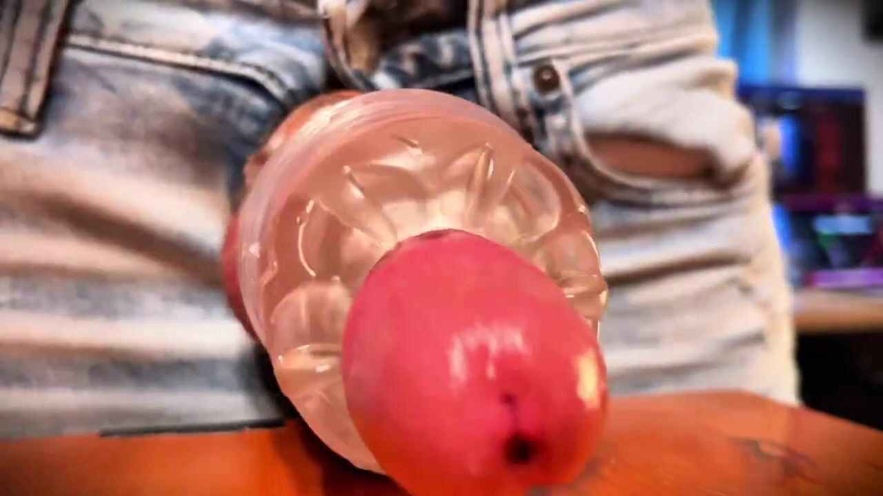 Nouveau jouet baisé violemment
