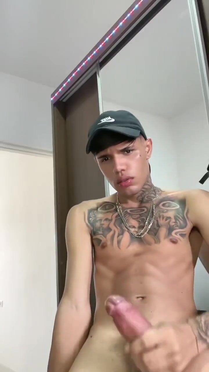 Tattooed guy cums hard masturbating