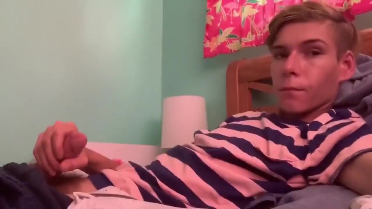 Preppy twink gets pounded