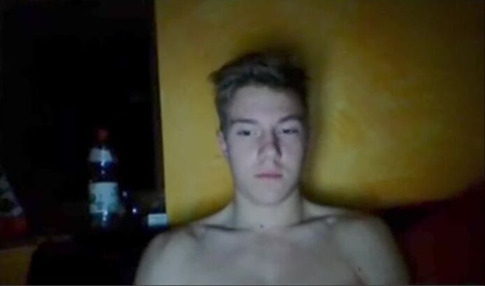 Muscular german kilian shows off his hot body