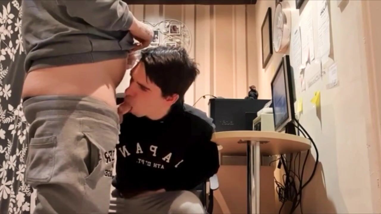 Getting fucked by neighbourboy cam porn