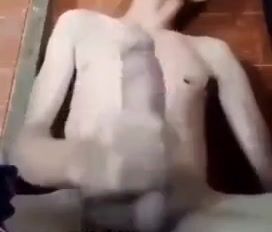 Giant boner wow