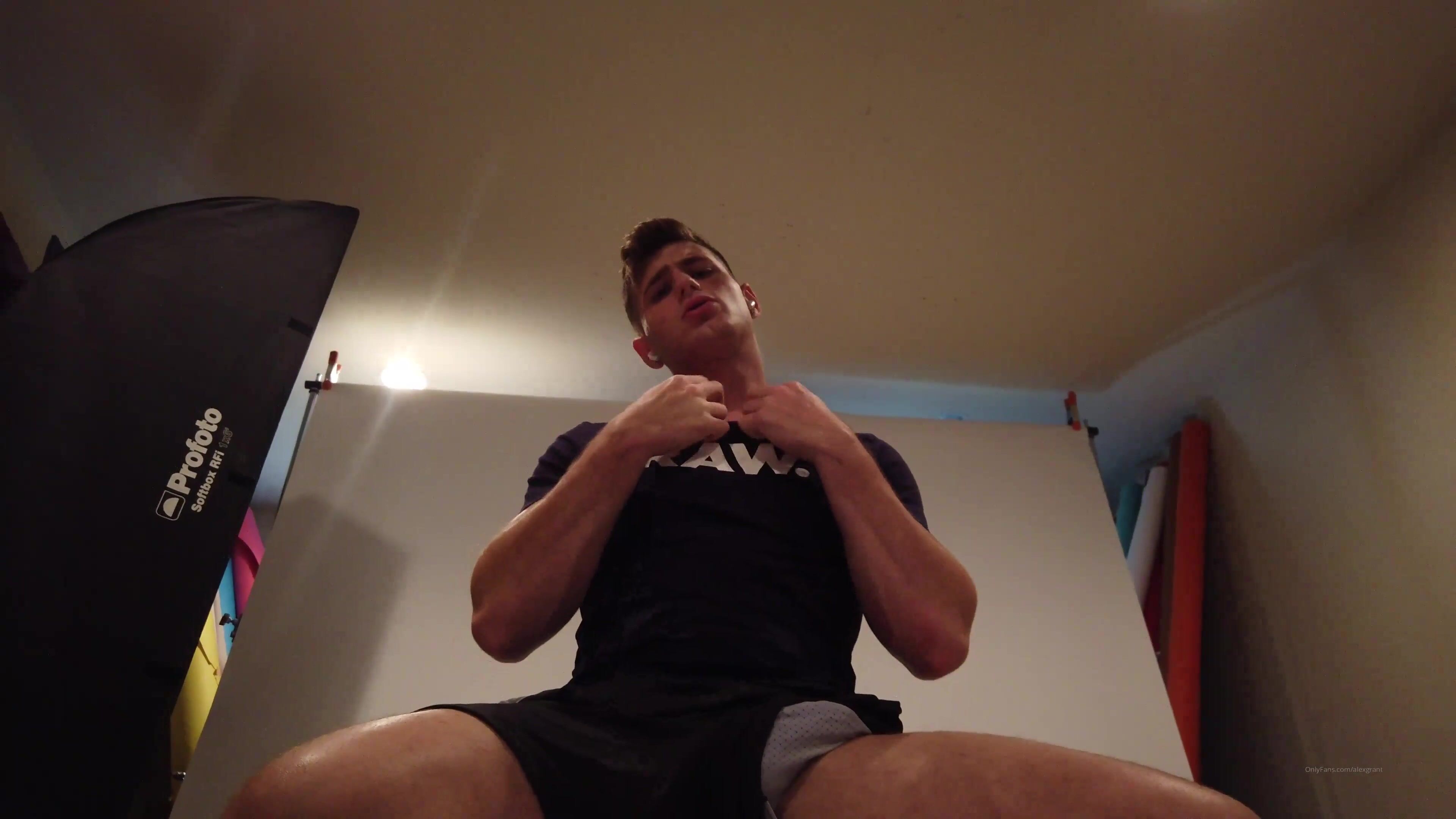 Goony gym bro sniffs poppers