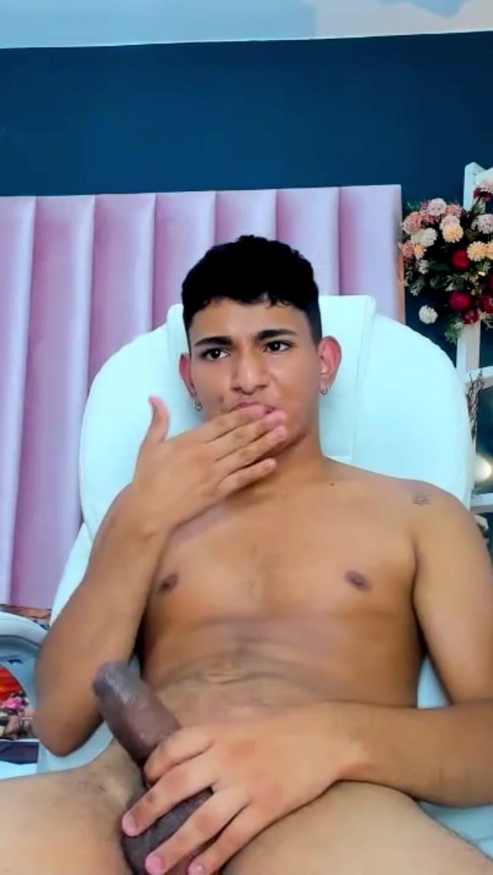 Latino chubby twink cum for cash