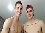 饥渴帅哥与男孩们激情性爱
