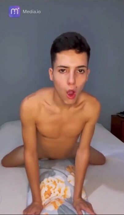 Greek twink dreams of fucking daddy, pounds pillow instead