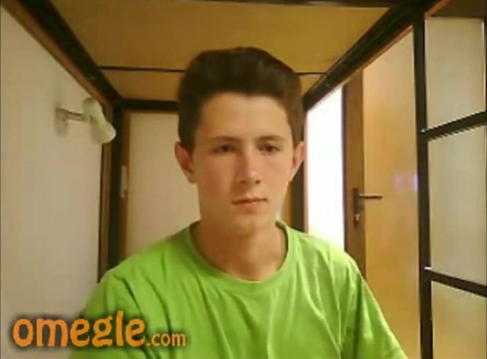 Green shirt | cums on paper