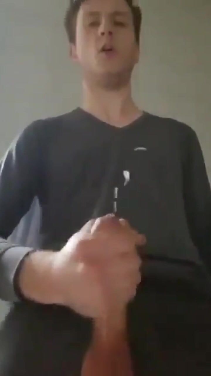 Hot guys wank and shoot cumshots