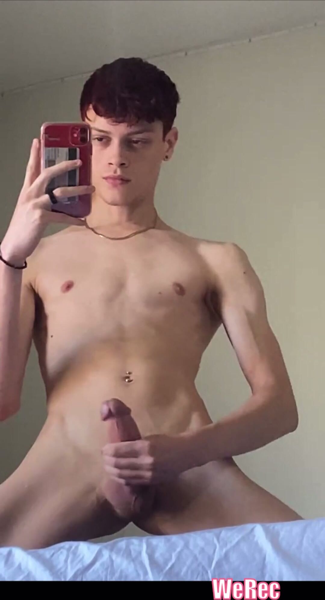 Muscle guy jerks off snap bareback