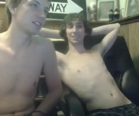Guy sucks many boys couple stright porn