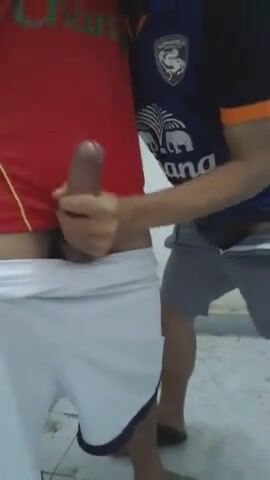 Hand job after the game just 18