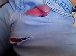 タイトなジーンズでハンズフリー射精