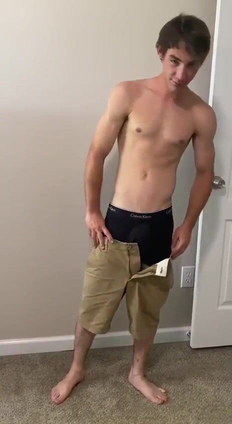 Handsome twink showing cam porn