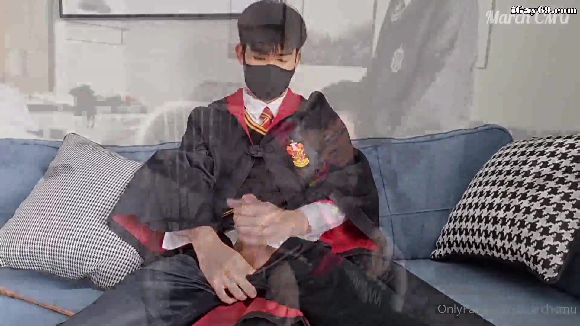 Harry potter and his hard bone
