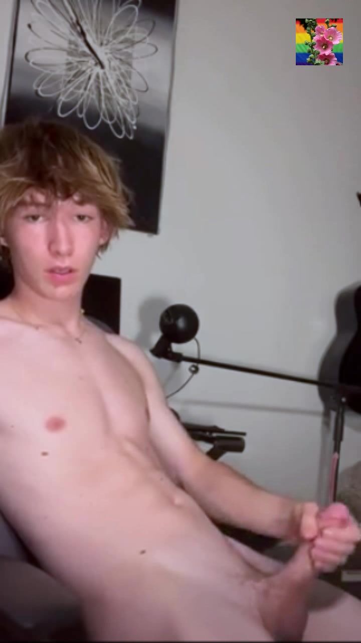 شاب bbw يقذف على الكام