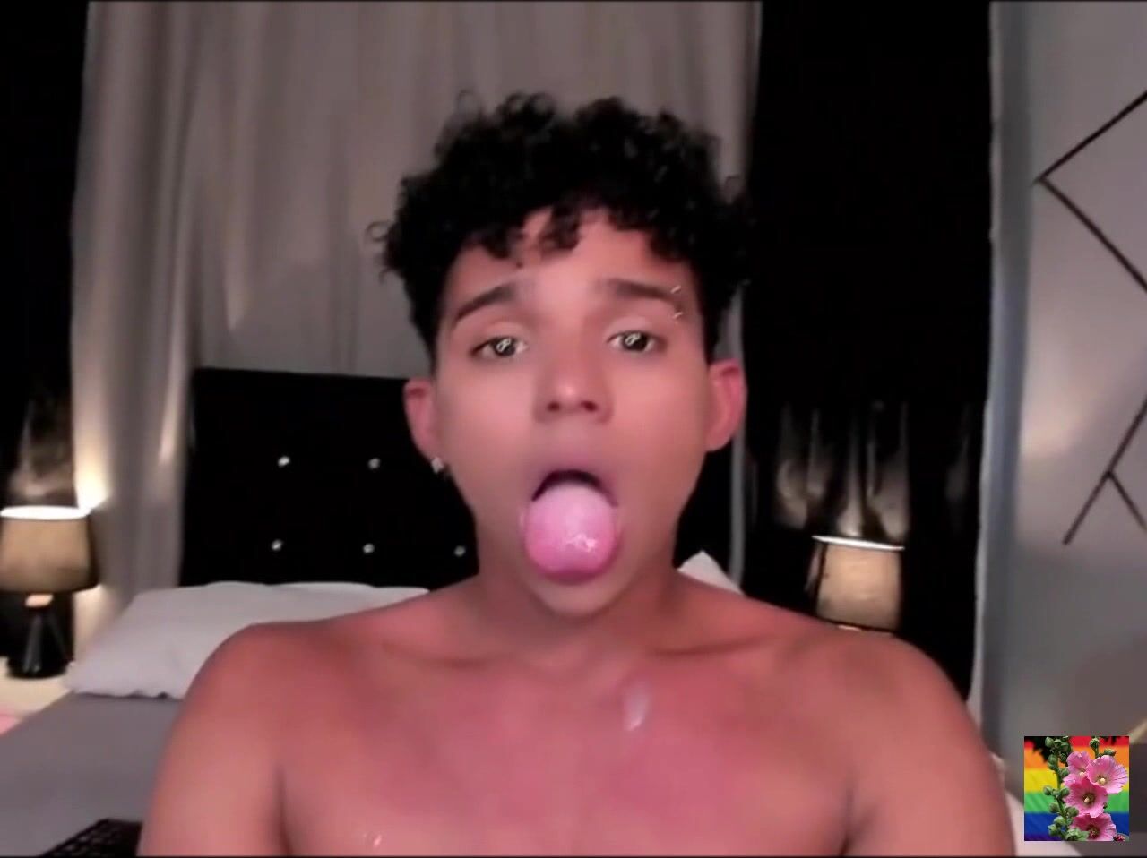 Hot twink daddy muscle bareback cock cum on cam 7