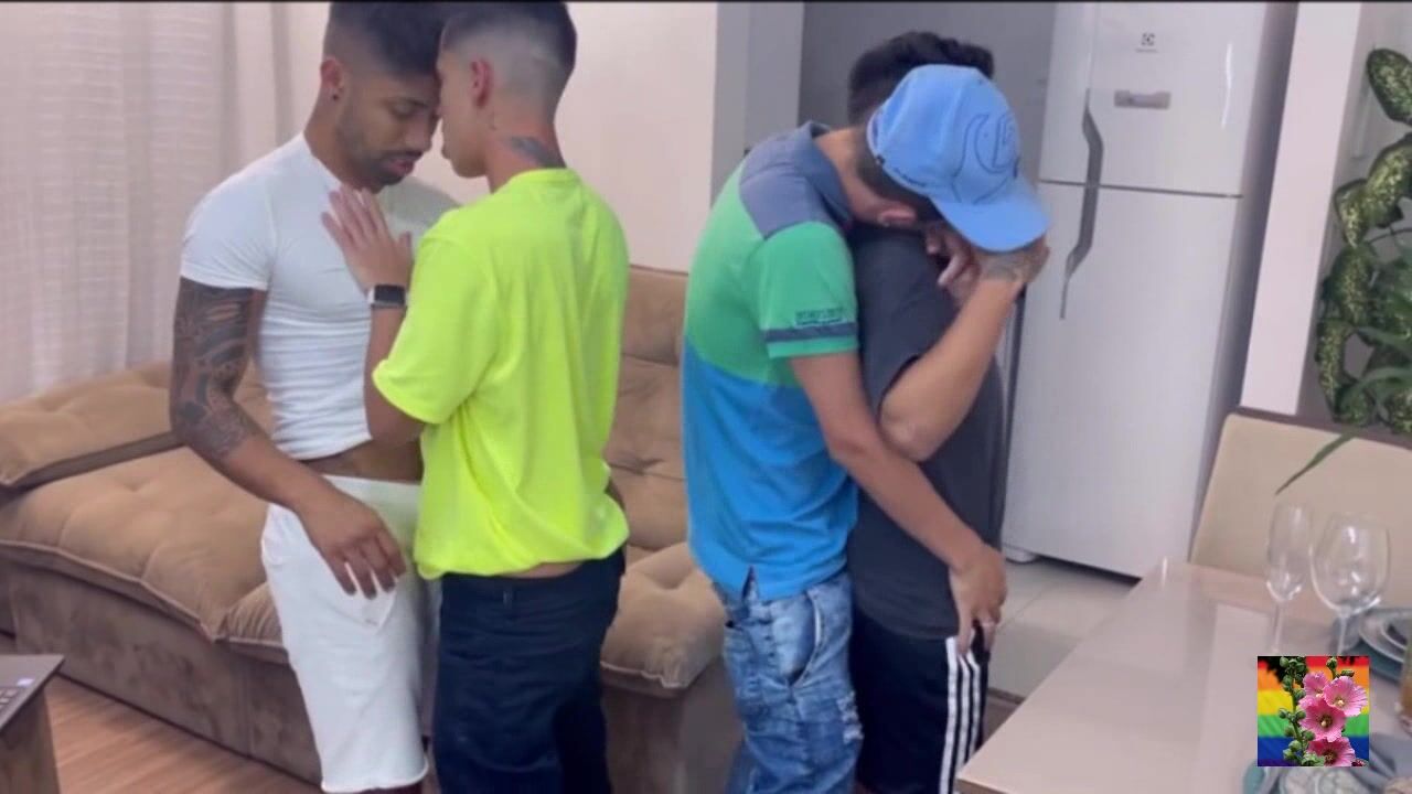Four twinks and daddies in raw bareback orgy