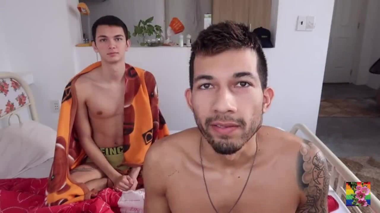 Real bareback couple mix: home made muscle cock action