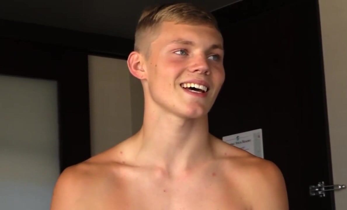 Hotel photoshoot turns twink bareback cock fest