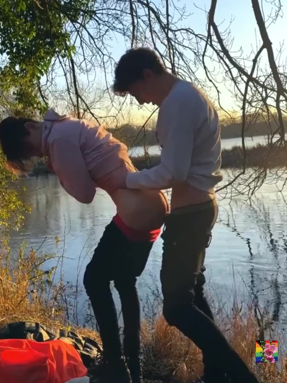 Twinks bareback on lake with muscle daddy