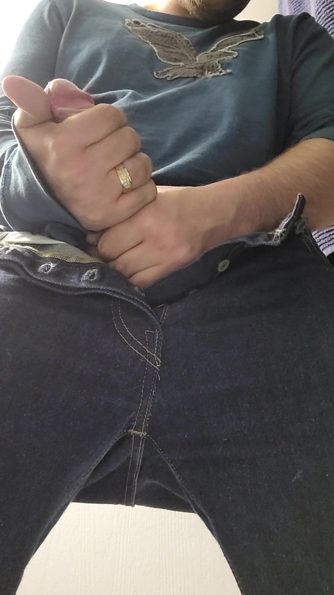 JeansAndBigCock420