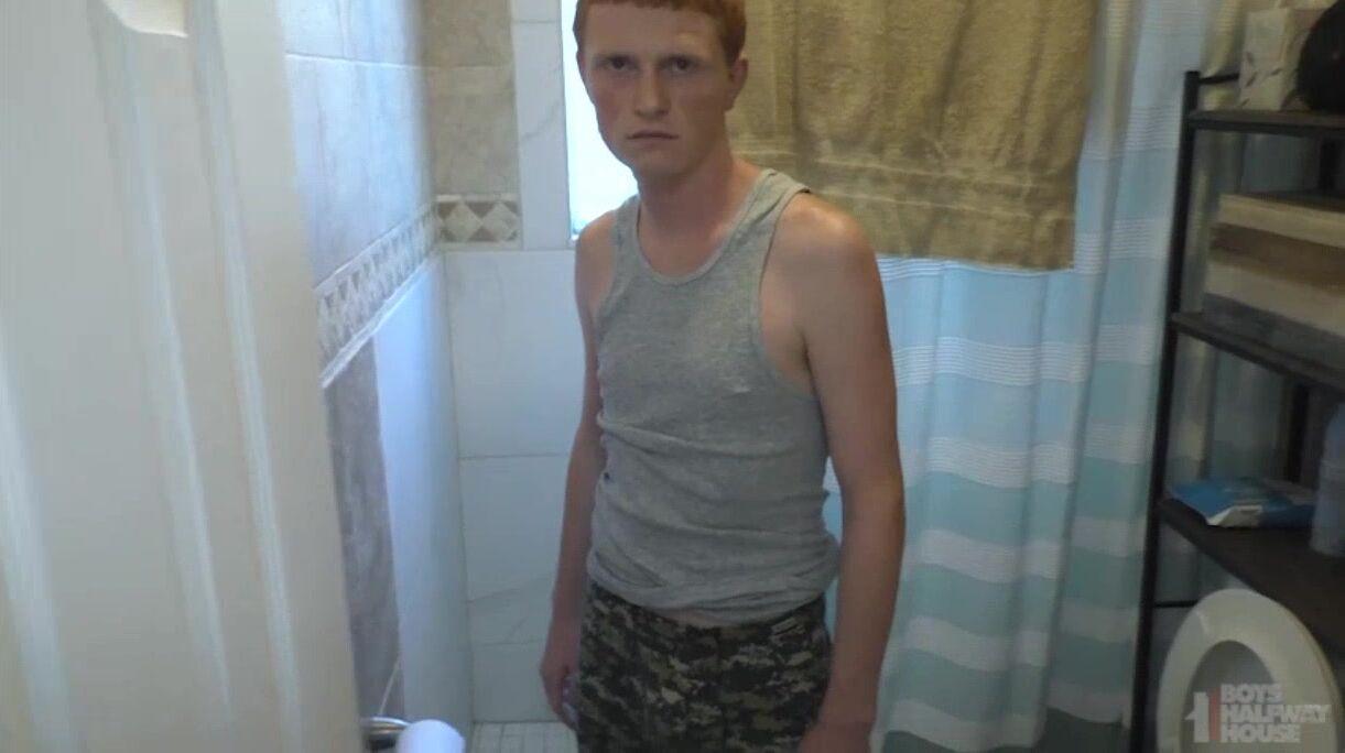 Destined toilet whore serves daddy’s bareback cock