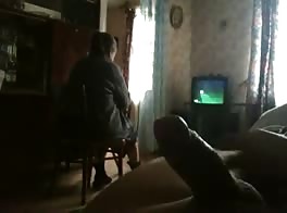 Adolescente enfermo en casa y abuelo abuela no se van polla a pelo