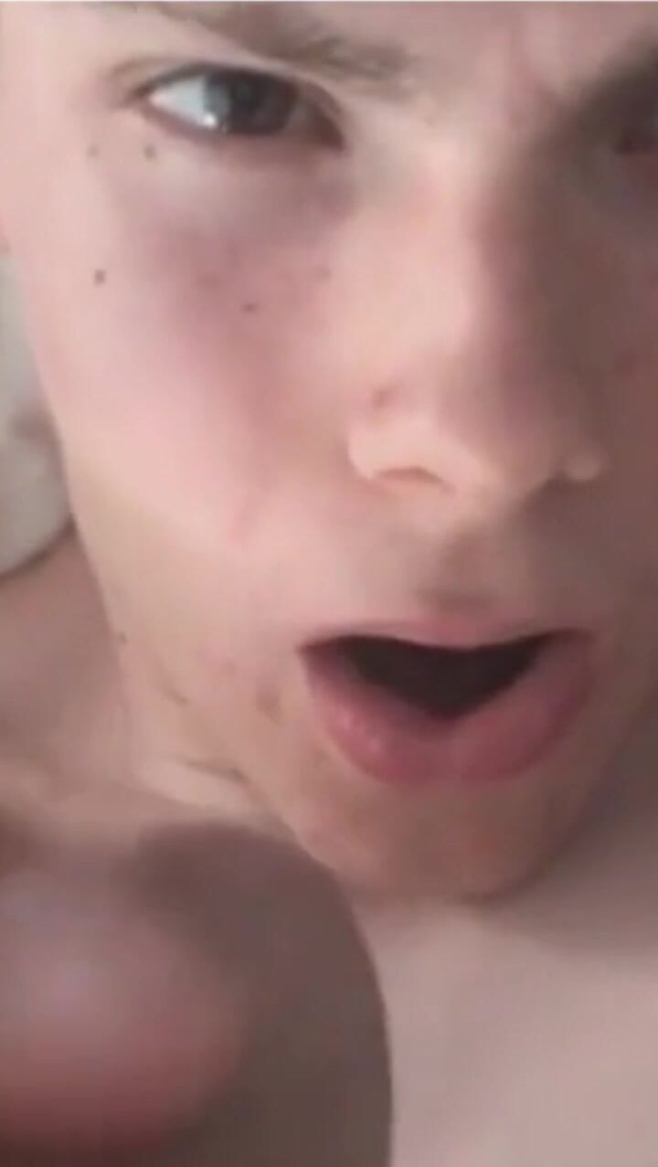 Home wank session