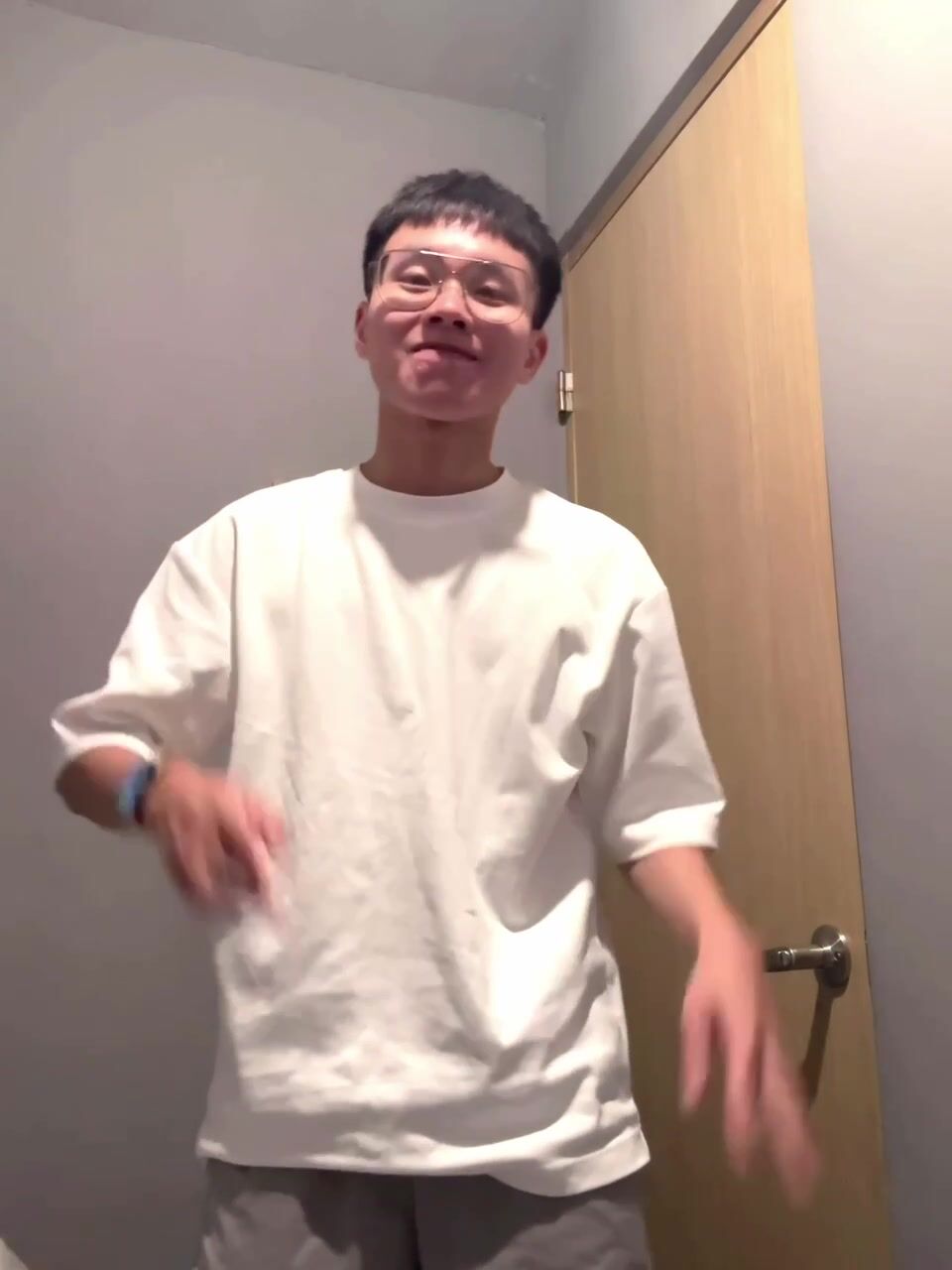 Exposed horny asian twink boys porn