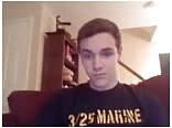 Straight guy jerks off to gay cam porn