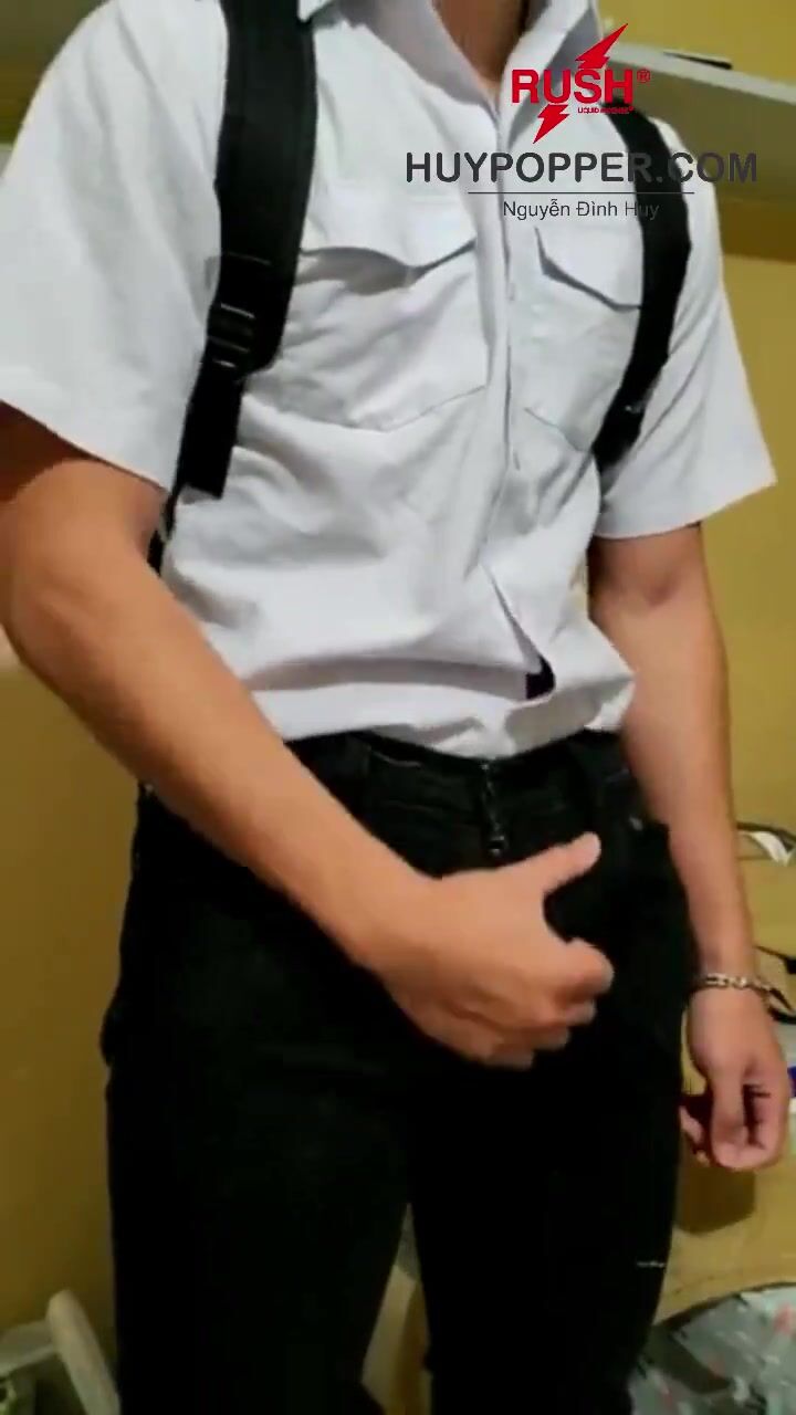 Pornô de câmera asiático pega fogo no of