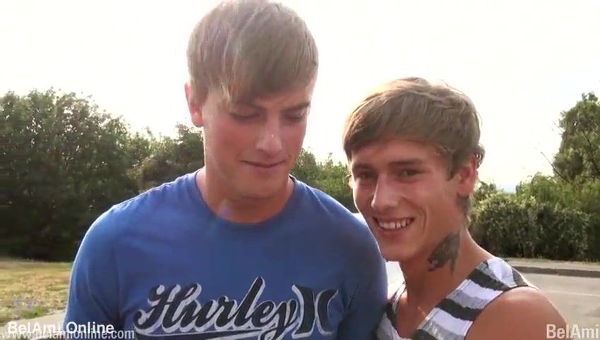Muscle daddy breeds twink bareback cock