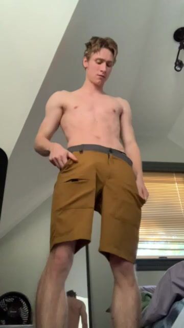 Hot guy needs his slut
