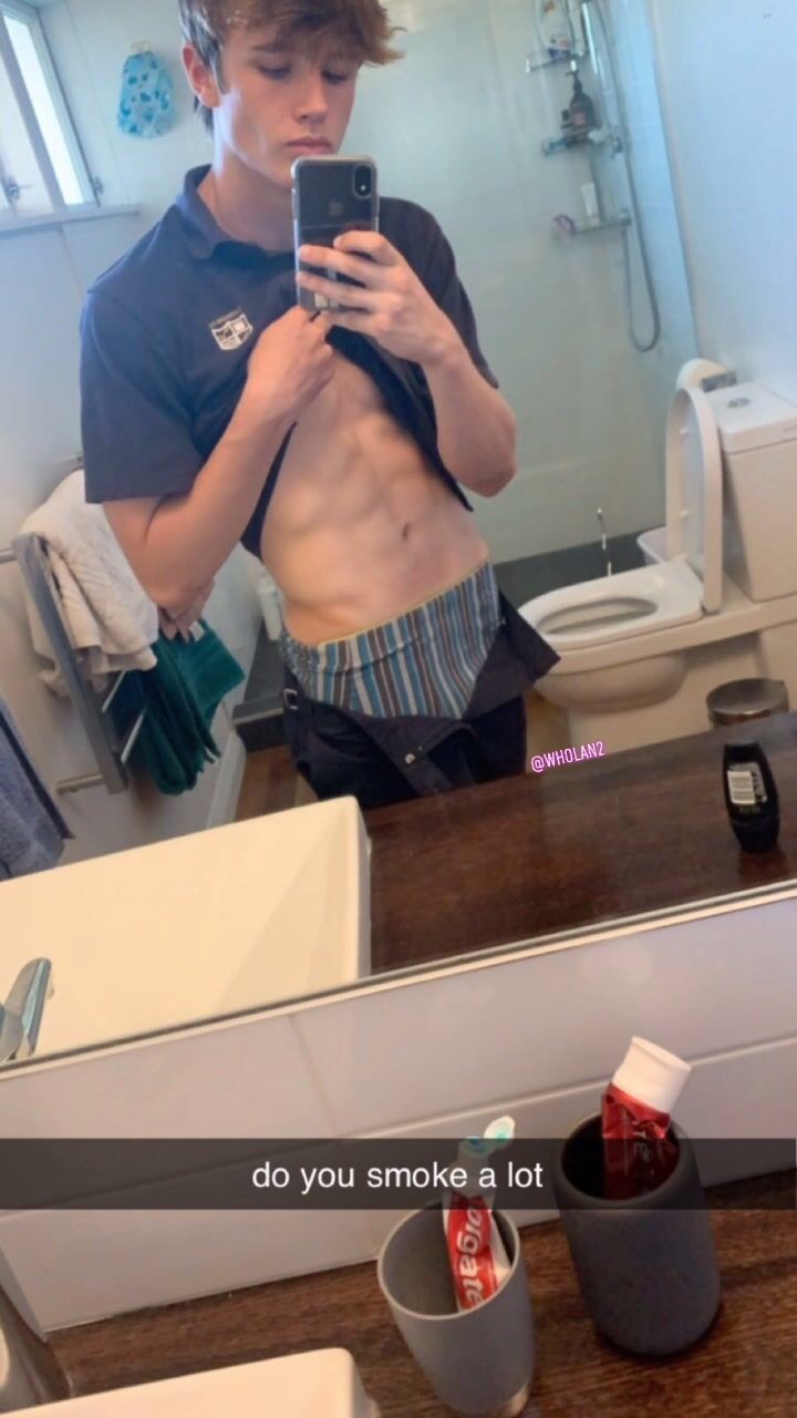 Harry jerks and cums hard