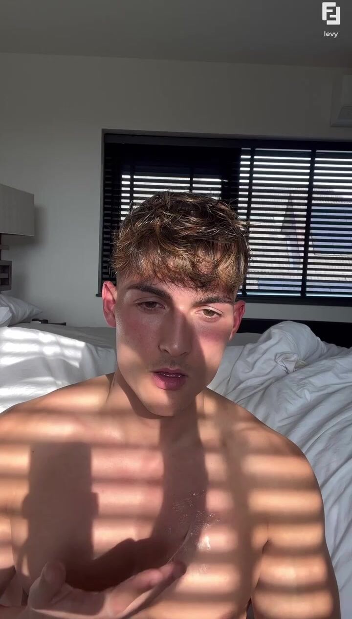 Hot hunk twink muscle big cock cum boys porn