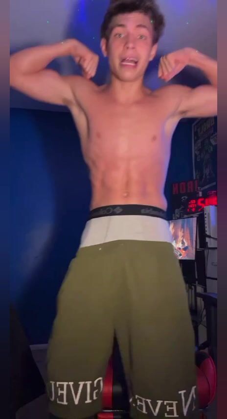 Hot livestream dude compilation
