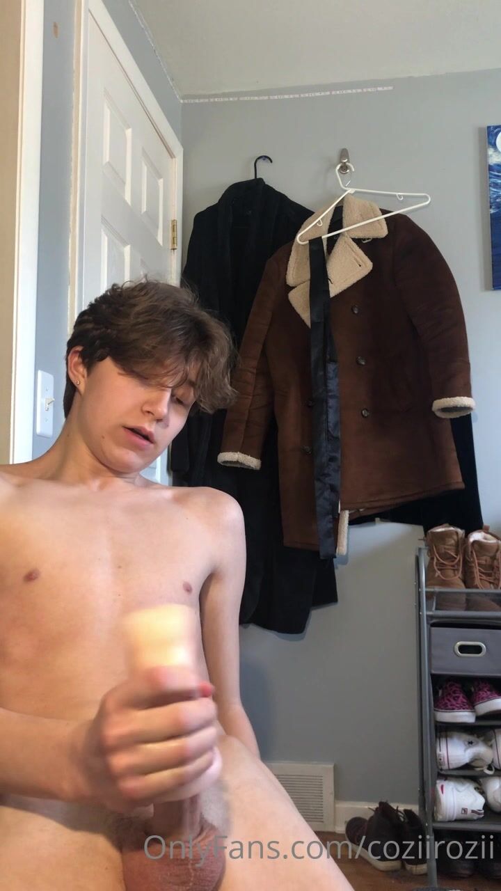 Heiße aktion von teenager-jungen 2