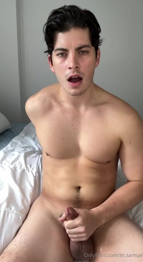 Hot of guy wanks his hard cock 69091bfa6afdf