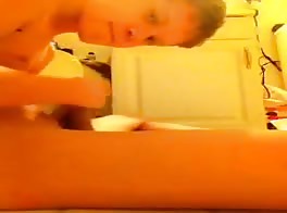Hot selfsuck on cam