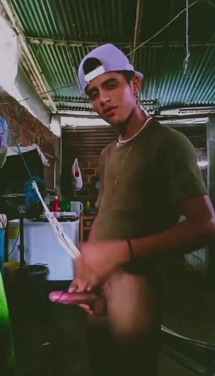 Straight hunk strokes for twink buddy