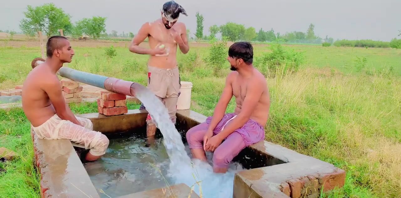 Hot twinks tube well action