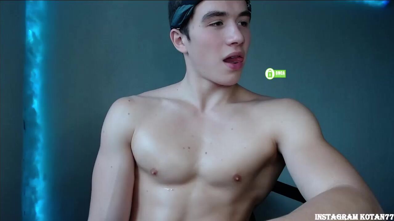 KennyTeenBoy